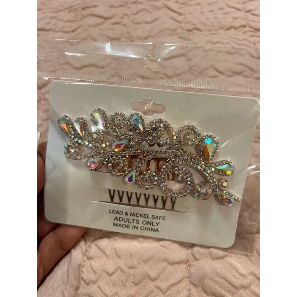 Elegant Rhinestone Crystal Hair Comb – Gold Tone